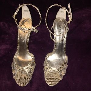Guess Snake Emboss Metallic Stiletto Sandals. Sz11